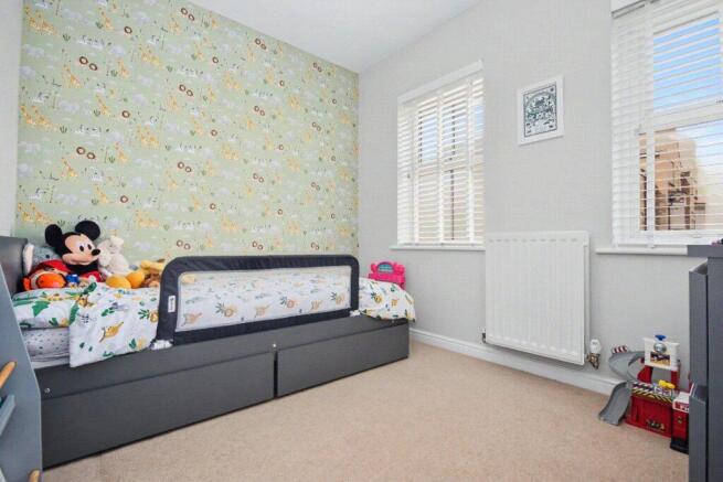 3 bed Town House for sale Image 10