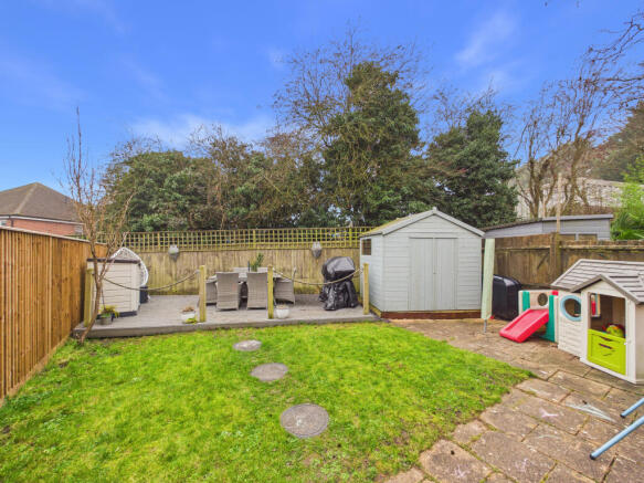 CAM01354G0-PR0678-STILL017