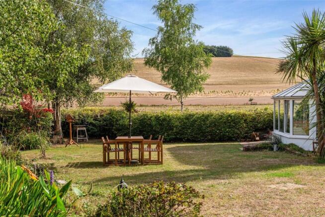 Garden & View