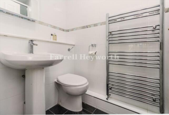 Bedroom Two En Suite