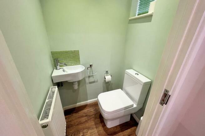 ground floor WC