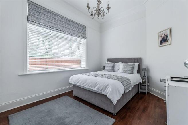 3 bed Apartment for sale Image 7