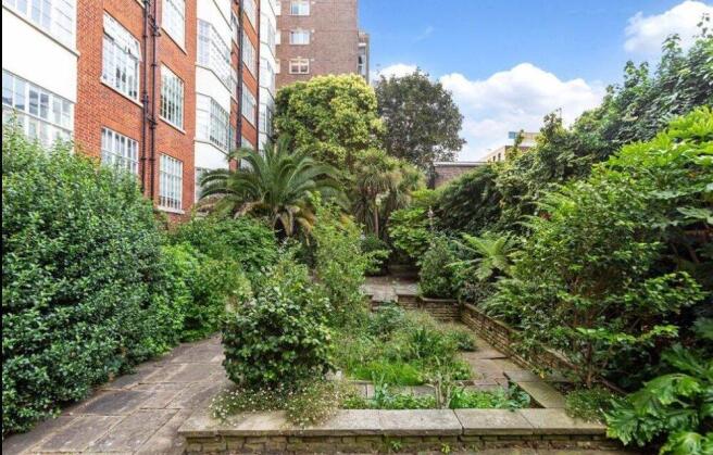 property in St. Mary Abbots Court,
Warwick Gardens, W14