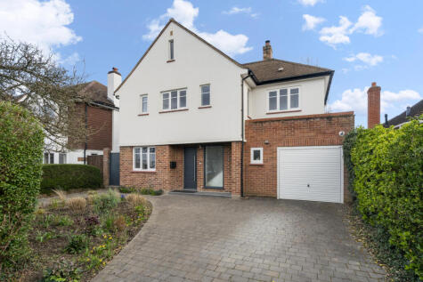 Oaken Drive, Claygate, Esher