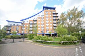 118, Luscinia View, Reading RG1 8AF
