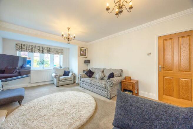 3 bed Detached Bungalow for sale Image 12