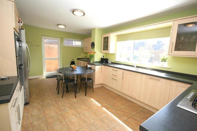 Kitchen Breakfast Room