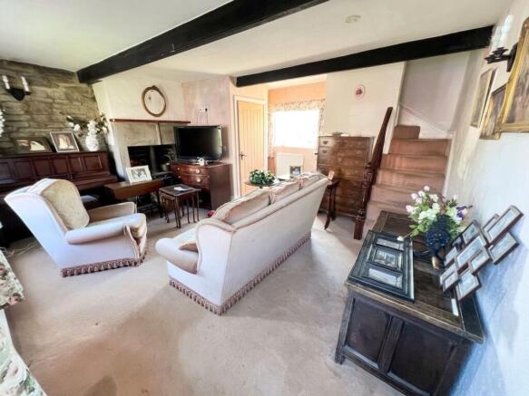 4 bed Cottage for sale Image 8