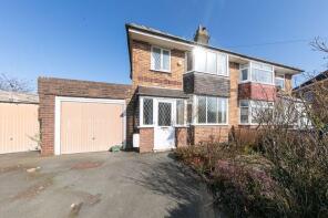 8, Ravenswood Avenue, Normoss FY3 7SJ