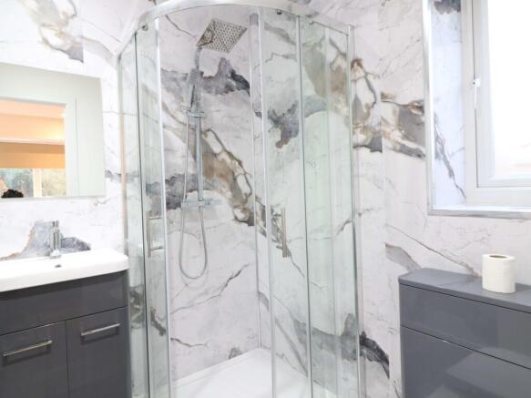 20 The Oval. Room 3 6.JPG