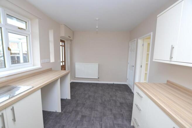 Dining kitchen