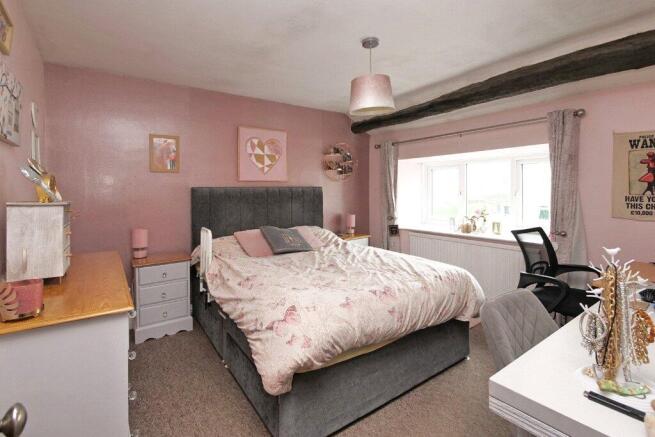 3 bed Barn Conversion for sale Image 7