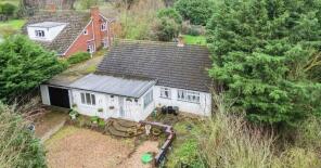 La Cachette, Howe Chase, Hedingham Road, Halstead CO9 2QJ