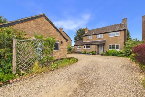Lindsey Close, Woodnewton, Peterborough, Northamptonshire, PE8