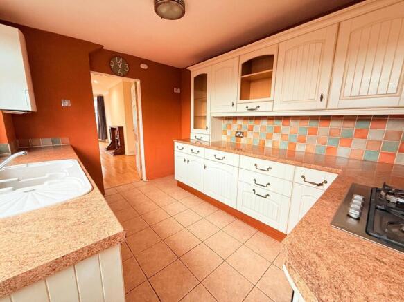 Spring Bank, Grimsby, DN34 photo 4