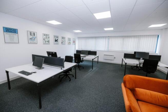 500 sqft office