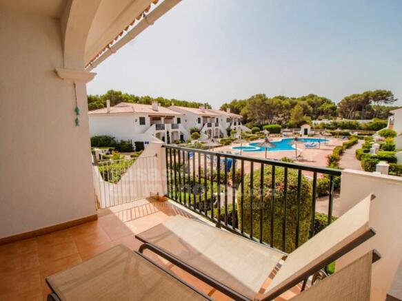 Apartment with terrace and swimming pools in Addaia