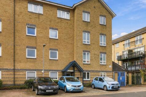 SOUTHWELL CLOSE, Chafford Hundred, Grays
