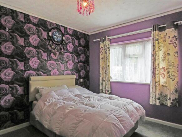 Bed 1.JPG
