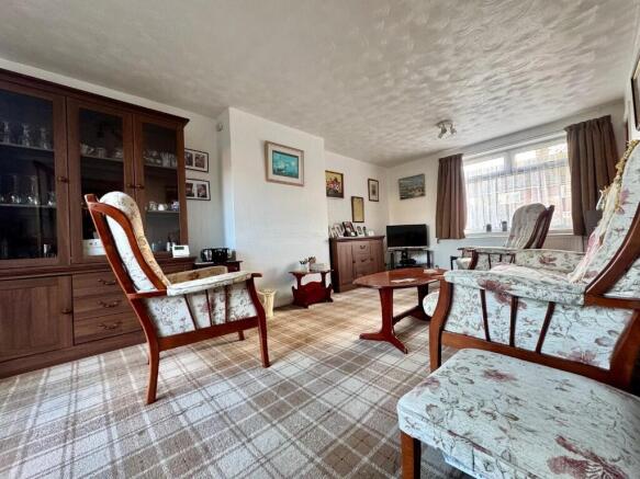 Norwich Road, Redcar, North Yorkshire, TS10 photo 3