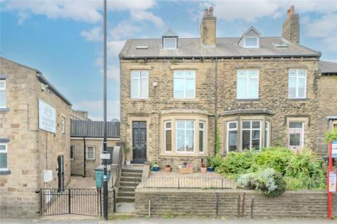 Cemetery Road, Pudsey, Leeds