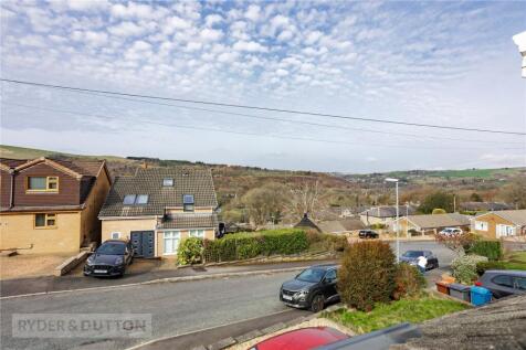 Redwood Road, Uppermill, Saddleworth, OL3