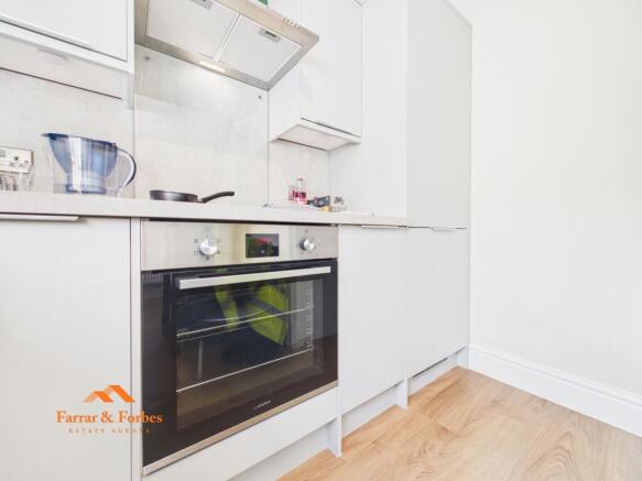 2 bed Terraced for sale Image 8