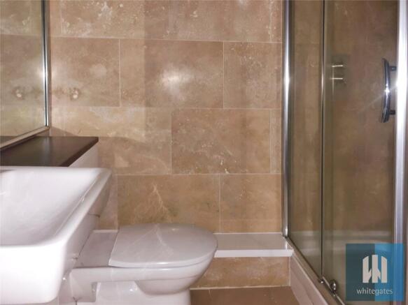 2 bed Apartment to rent Image 8