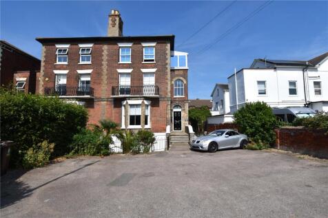 Cliff Road, Dovercourt, Harwich, Essex, CO12