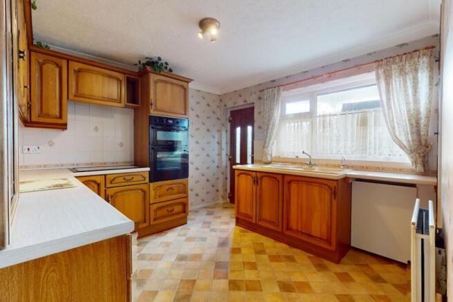Mount Road, Dawley, Telford, Shropshire, TF4 2DR photo 2