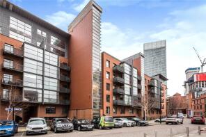 Serviced Apartment 75, 384, Deansgate, Manchester M3 4LA