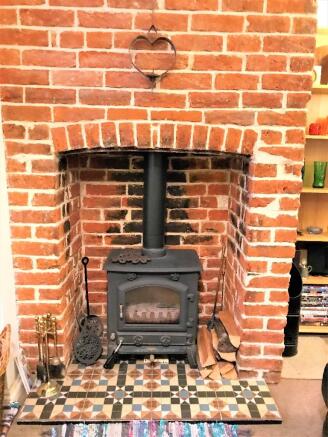 Feature Log Burner