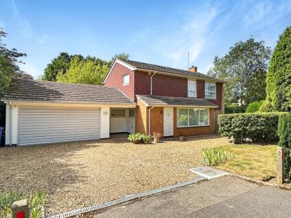 Spinney Drive, Great Shelford, Cambridge