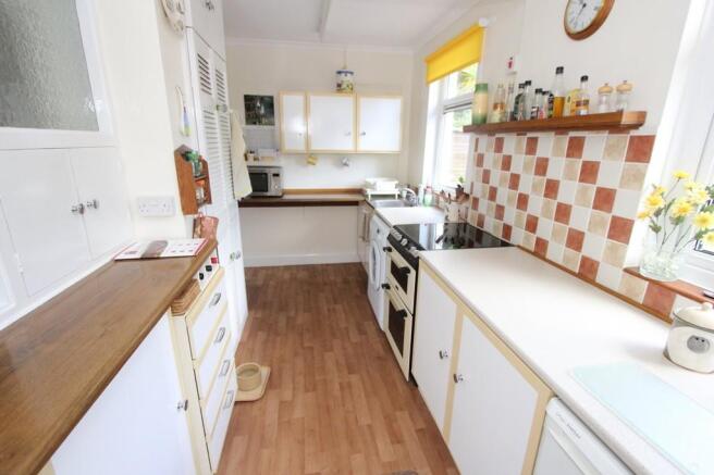 Photo 11
