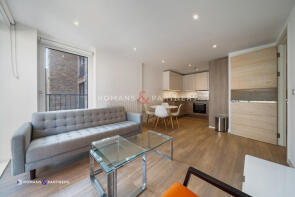 18, Royal Victoria Gardens, Whiting Way, London SE16 7EN