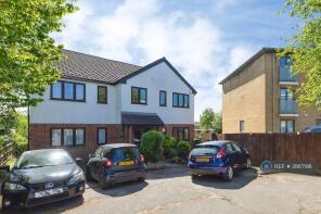 2, Handsworth Avenue, London E4 9PJ