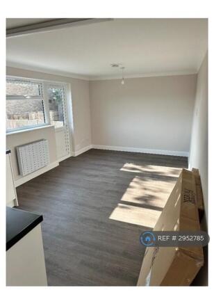 Lounge-Bedroom (Ground Floor)