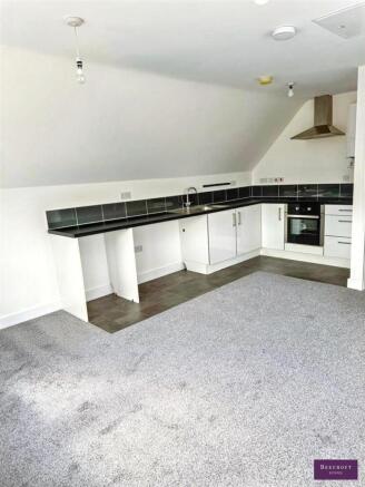 1 bed Flat for sale Image 5