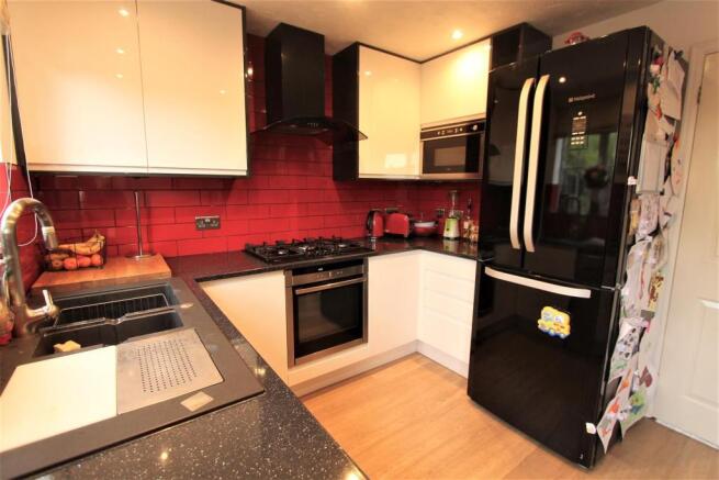 Kitchen.JPG