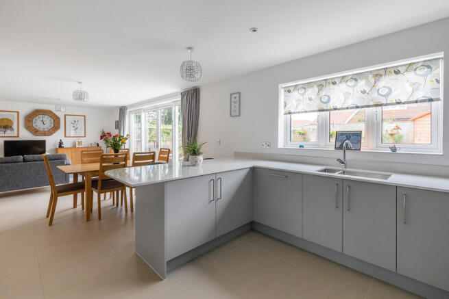 Kitchen/Dining/Fa...