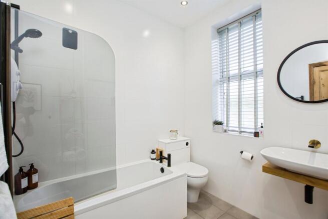1 bed Character Property for sale Image 9