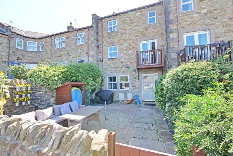 3 Browns Court, Bradley, BD20 9BE