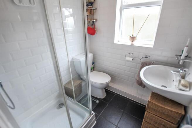 En-Suite Shower Room/WC