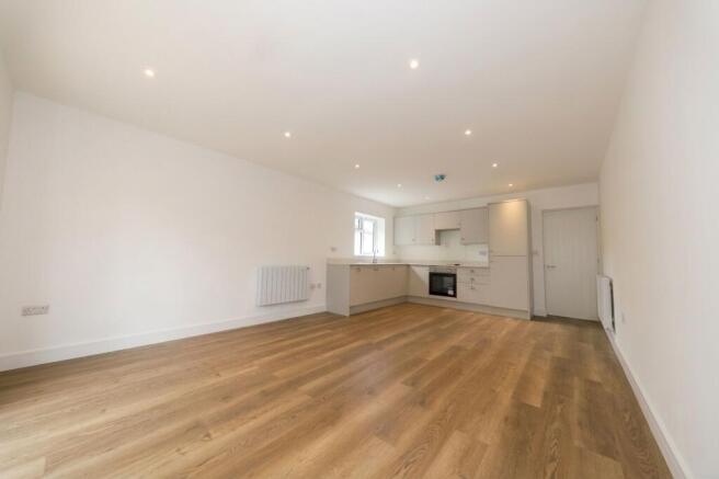 Kitchen/Reception Room (E)