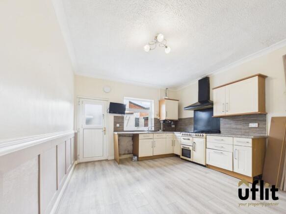 2 bed Terraced for sale Image 4