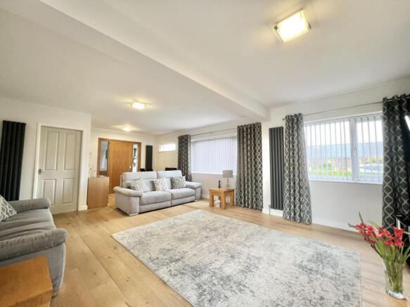 Lancaster Road,  Knott End on Sea, FY6 photo 4