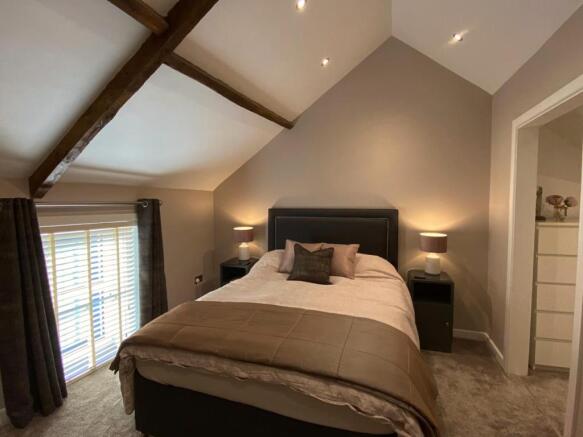 25 Heol Llanelli bed1-1.jpg