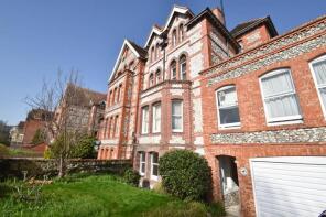 Flat 1, 3, Grange Gardens, Eastbourne BN20 7DE
