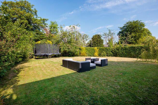 yew_tree_house_28