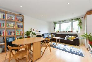 Flat 5, Brymcourt, Maida Vale, London W9 1PW